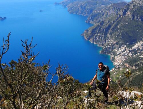 Cosa Mettere nello Zaino da Trekking: La Checklist Definitiva (Senza Inutili Zavorre)